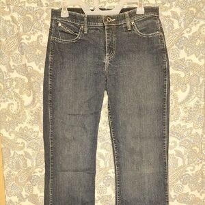 Wrangler Women's Straight Leg Jeans in Dark Blue